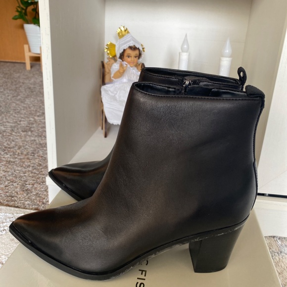Marc Fisher boots - Picture 3 of 4